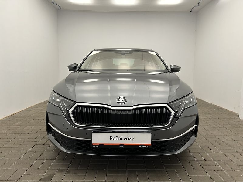 Škoda Octavia 2.0 TDI Top selection - fotka 4 z 29
