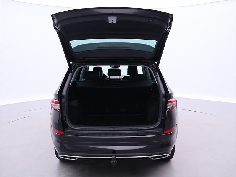 Škoda Kodiaq 2,0 TDI DSG 4x4 L&K DPH CZ 1Ma - fotka 9 z 39