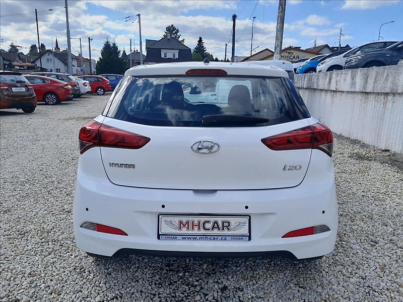 Hyundai i20 1,25i 16V 55kW - fotka 6 z 45