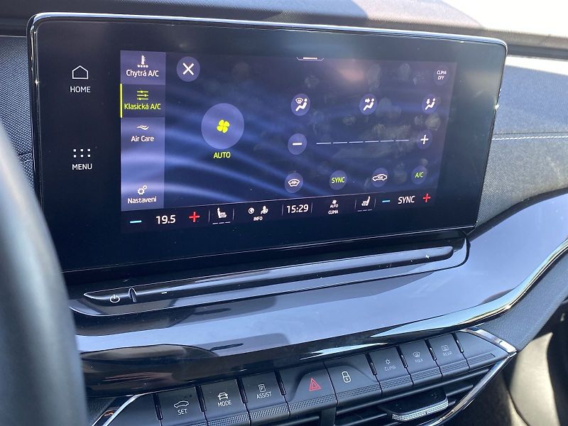 Škoda Octavia (2022) Combi 2.0 TDI DSG Style+ - fotka 13 z 37