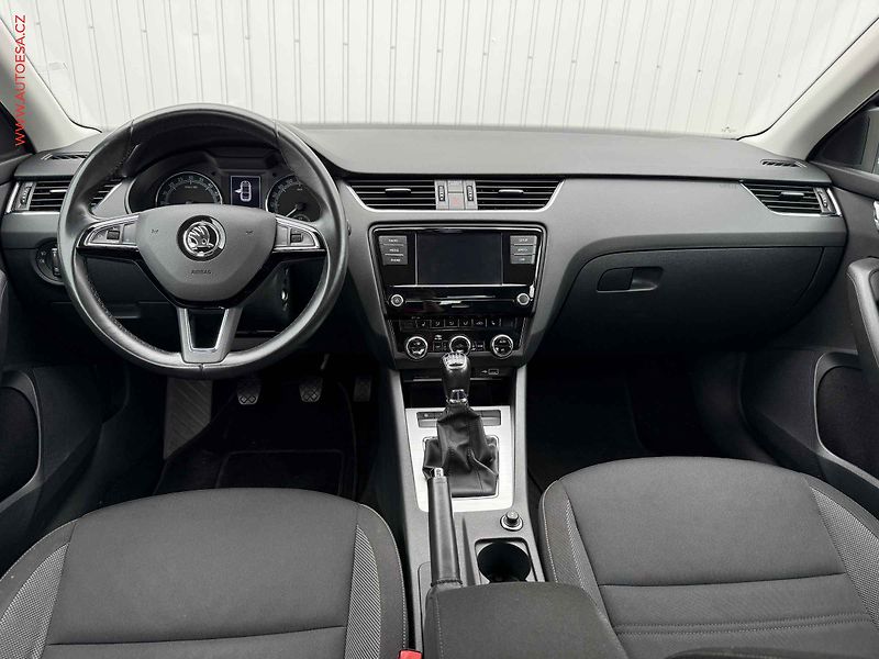 Škoda Octavia (2019) 1.6 TDi, ČR, Ambition - fotka 8 z 17