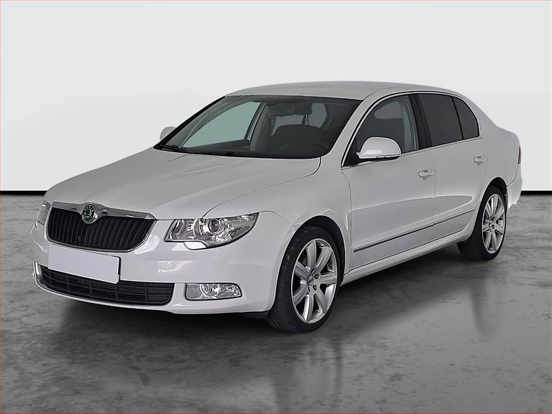 Škoda Superb (2011) 1.6 TDI, Tempomat - fotka 2 z 16