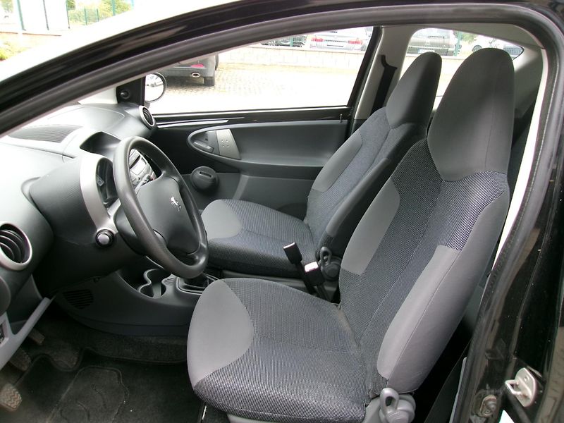 Peugeot 107 - fotka 9 z 16