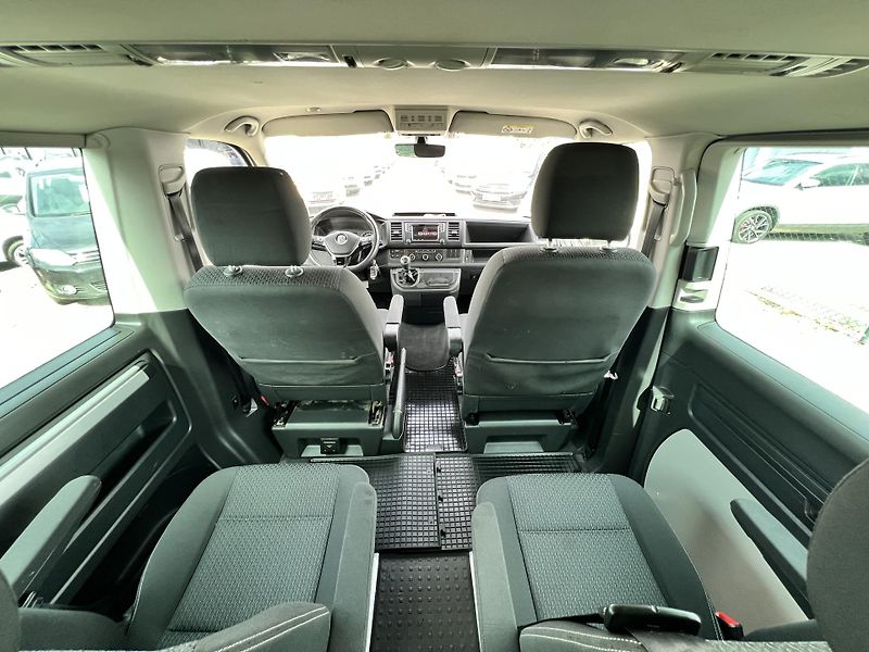 Volkswagen Multivan 2.0TDi 110kw 7MÍST TAŽNÉ ALU - fotka 18 z 38