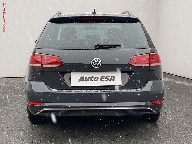 Volkswagen Golf (2019) 1.6 TDi, Comfortline, DSG - fotka 5 z 17