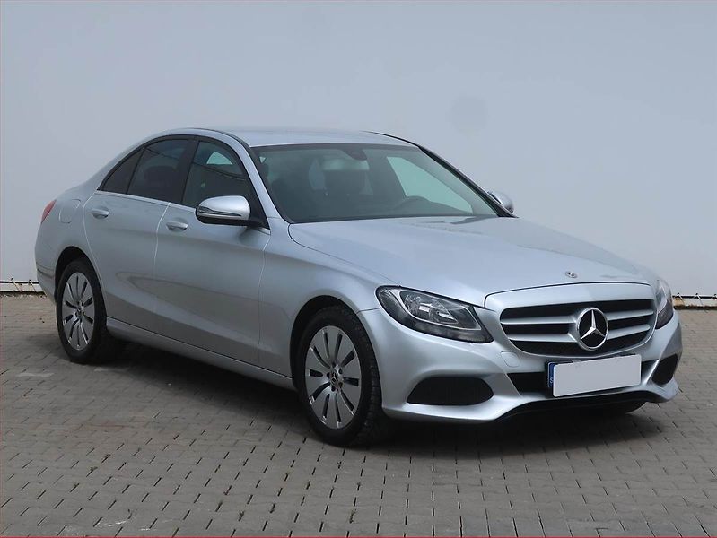 Mercedes-Benz Třídy C (2017) C 220 d 4MATIC , 4X4, Automat - fotografie inzerátu