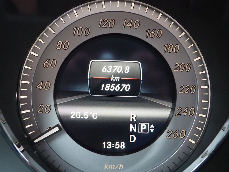 Mercedes-Benz GLK (2012) 220 CDI, 4Matic, AT - fotka 29 z 34