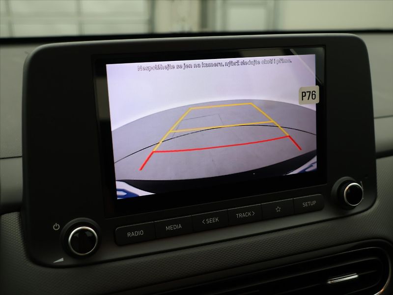 Hyundai Kona 1,0 T-GDI 88kW CZ 1.Maj DPH - fotka 25 z 36
