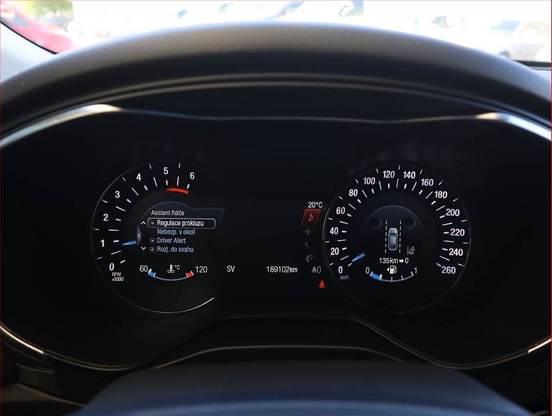 Ford Mondeo (2020) 2.0 TDCI, Serv.kniha, Navi - fotka 11 z 21