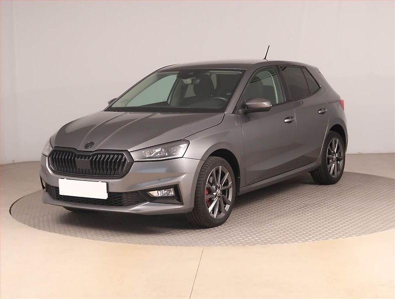 Škoda Fabia (2022) Ambition Plus 1.0 TSI, ČR - fotka 2 z 20
