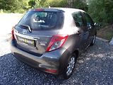 Toyota Yaris (2012) 1.3i 73kW LOUNGE AUT.KLIMA KM - náhled 4