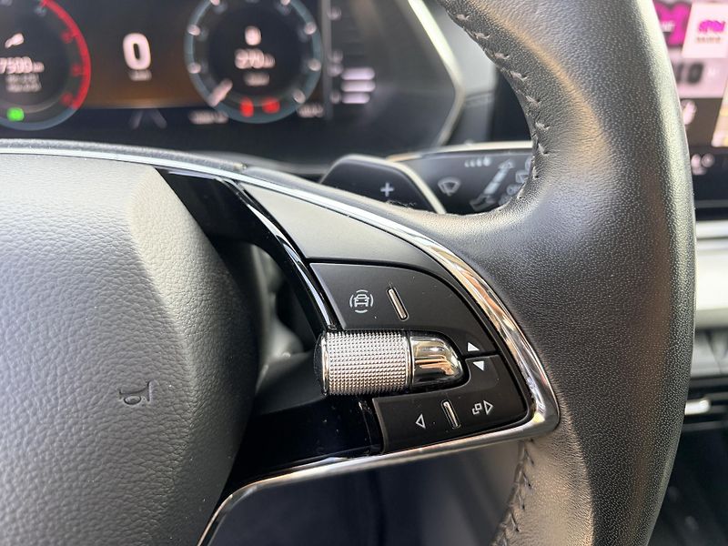 Škoda Octavia 2.0TDI DSG 4x4 STYLE REZERVACE - fotka 15 z 45
