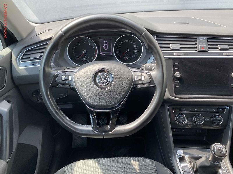 Volkswagen Tiguan (2018) 1.4 TSi, Trendline, LED, navi - fotka 11 z 17