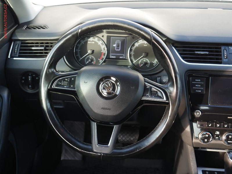 Škoda Octavia (2018) 2.0 TDi, ČR, DSG - fotka 13 z 15