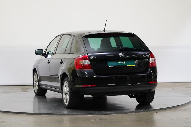 Škoda Rapid - fotka 7 z 24