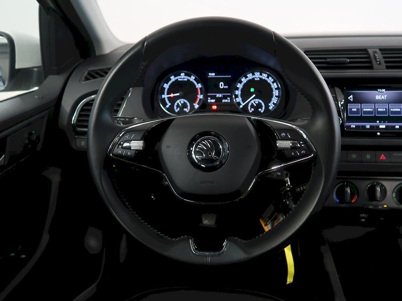 Škoda Fabia (2021) AMBITION 1.0TSI 70KW - fotka 16 z 28