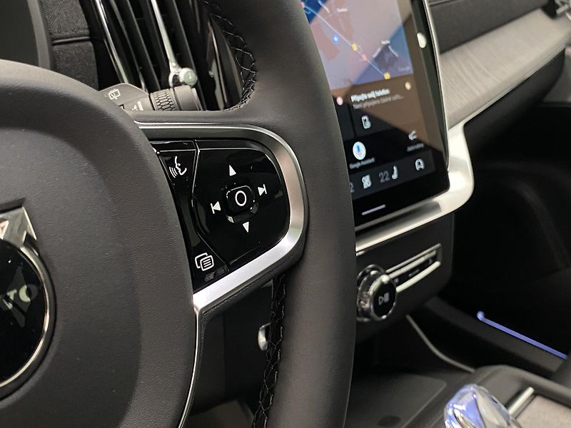 Volvo XC90 (2026) T8 AWD Plug-in BRIGHT ULTRA - fotka 29 z 75