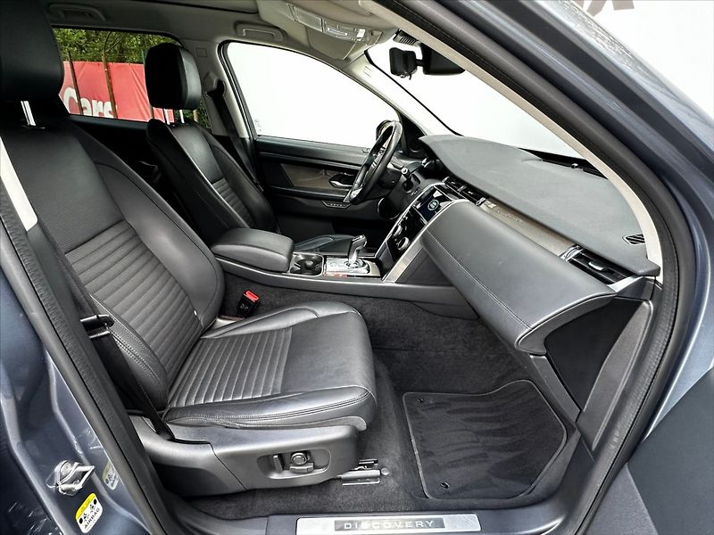 Land Rover Discovery Sport 2,0 D150 AWD 110kW HSE SERVIS! - fotka 12 z 50