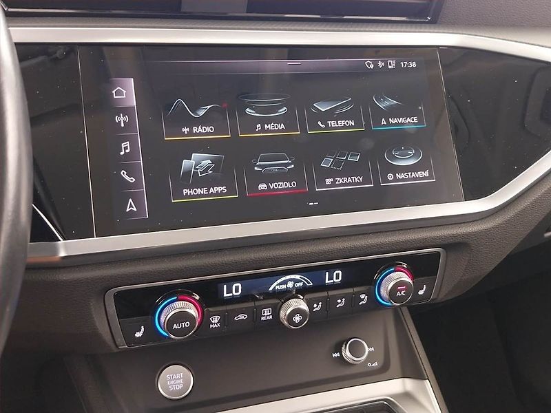 Audi Q3 (2020) basis 35 TFSI - fotka 12 z 26