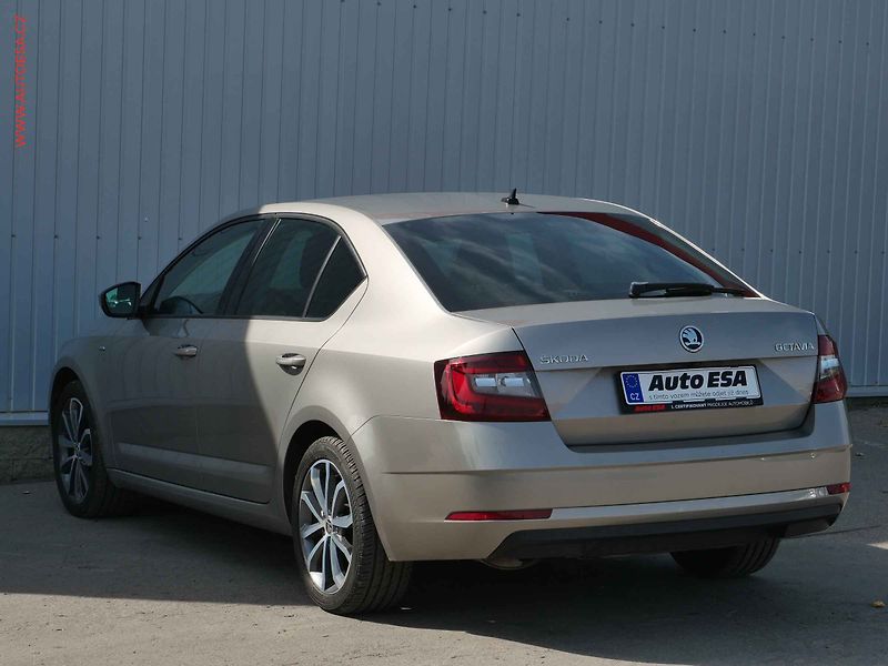 Škoda Octavia (2017) 1.4 TSi, Drive, DSG, LED, - fotka 6 z 28