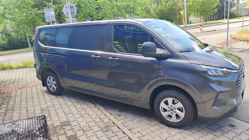 Ford Transit Custom (2024) - fotka 4 z 24