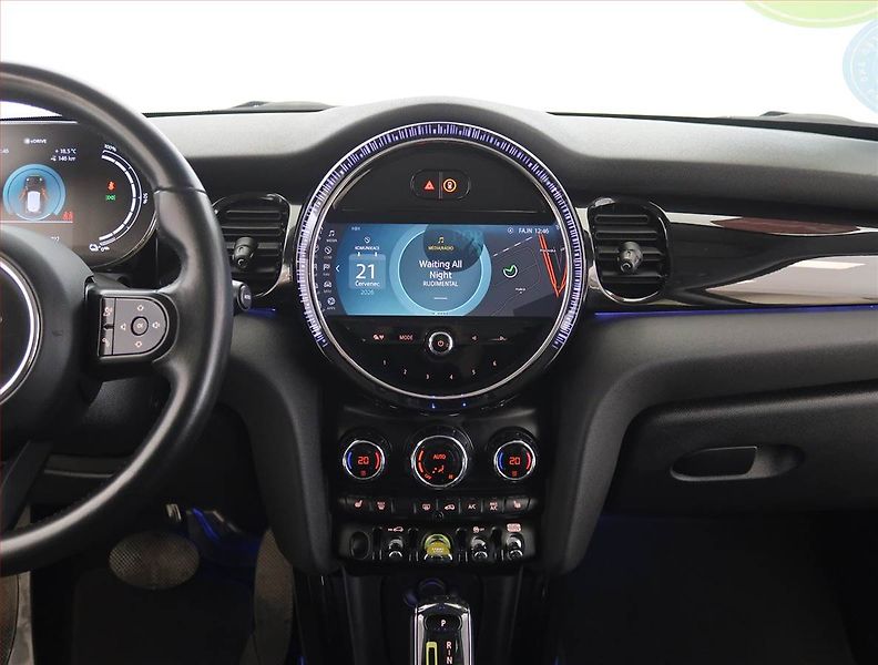 Mini Ostatní (2023) Cooper SE 32 kWh, SoH 97% - fotka 12 z 25