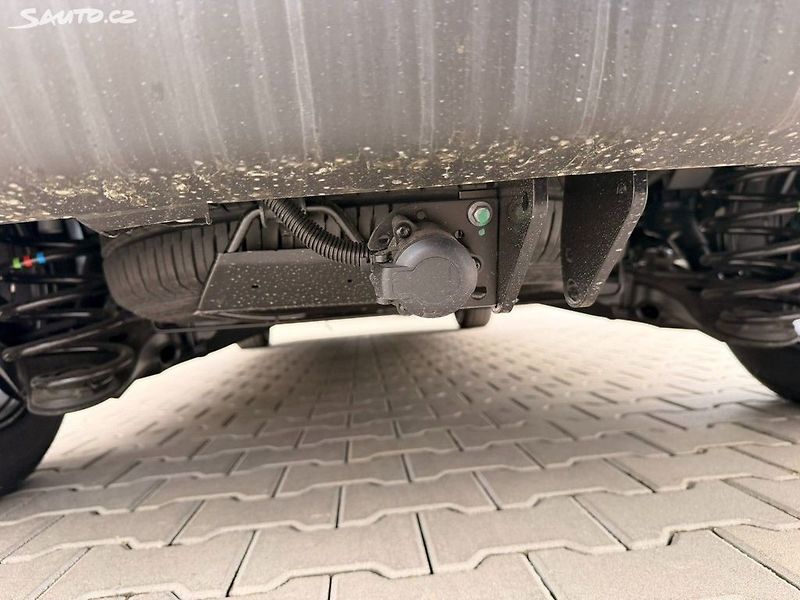 Fiat Scudo (2026) 2.2 MTJ 150k AT8 Van L2 - fotka 11 z 12
