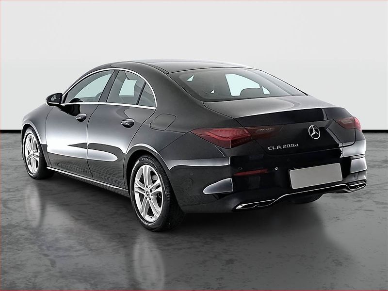 Mercedes-Benz CLA (2024) 200 d - fotka 4 z 19