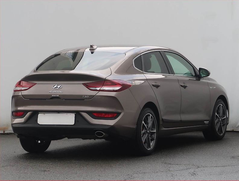 Hyundai i30 (2021) 1.6 CRDi MHEV, Serv.kniha - fotka 5 z 21