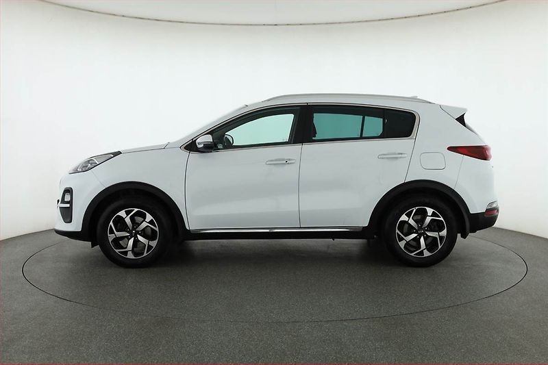 Kia Sportage (2021) 1.6 CRDi, Automat, Serv.kniha - fotka 3 z 18