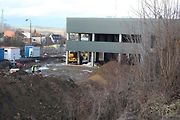 Výstavba prostor u brněnské ulice Markéty Kuncové, kde bude v budoucnu druhý Tesla store v České republice.