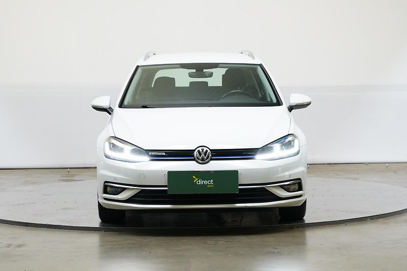 Volkswagen Golf - fotka 4 z 30