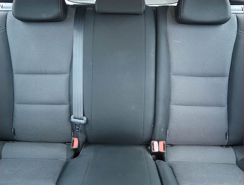 Hyundai i30 (2013) 1.6 MPI, LPG, Tempomat - fotka 10 z 15