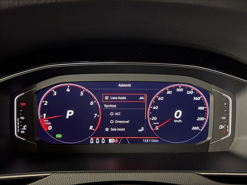 Volkswagen Passat 2,0 TSi  DSG Elegance Virtual - fotka 25 z 47