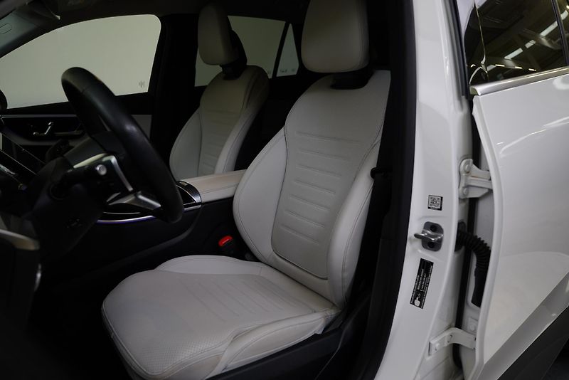 Mercedes-Benz GLC - fotka 11 z 26