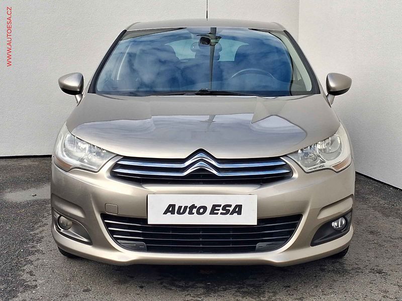 Citroën C4 (2012) 1.4VTi, ČR, AC, temp - fotka 2 z 16