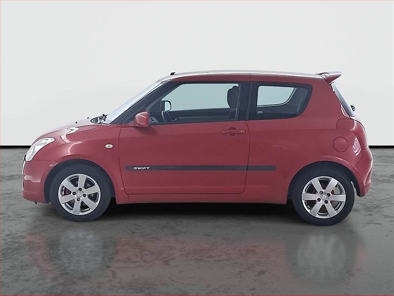 Suzuki Swift (2008) 1.3 i, Automat, po STK - fotka 3 z 18