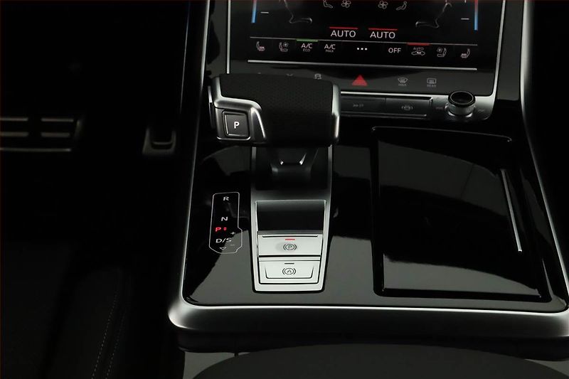 Audi SQ7 (2026) 4.0 TFSI, 360KAMERA, SOFTCLOSE - fotka 10 z 28
