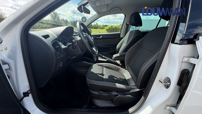 Škoda Fabia 1.0 TSI style - fotka 14 z 26