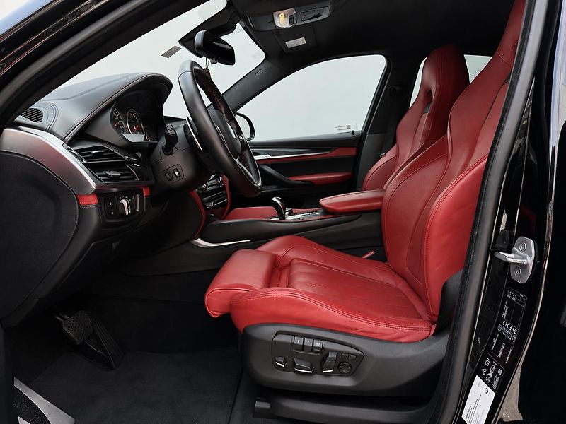 BMW X6 M - fotka 8 z 11