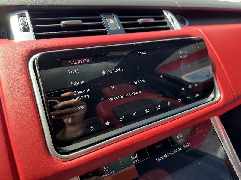 Land Rover Range Rover (2018) 4.4SDV8 Autobiography Vzduch - fotka 11 z 50