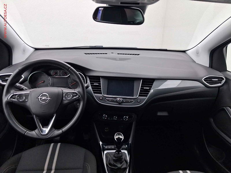 Opel Crossland (2024) 1.2 T, Elegance, LED - fotka 8 z 17