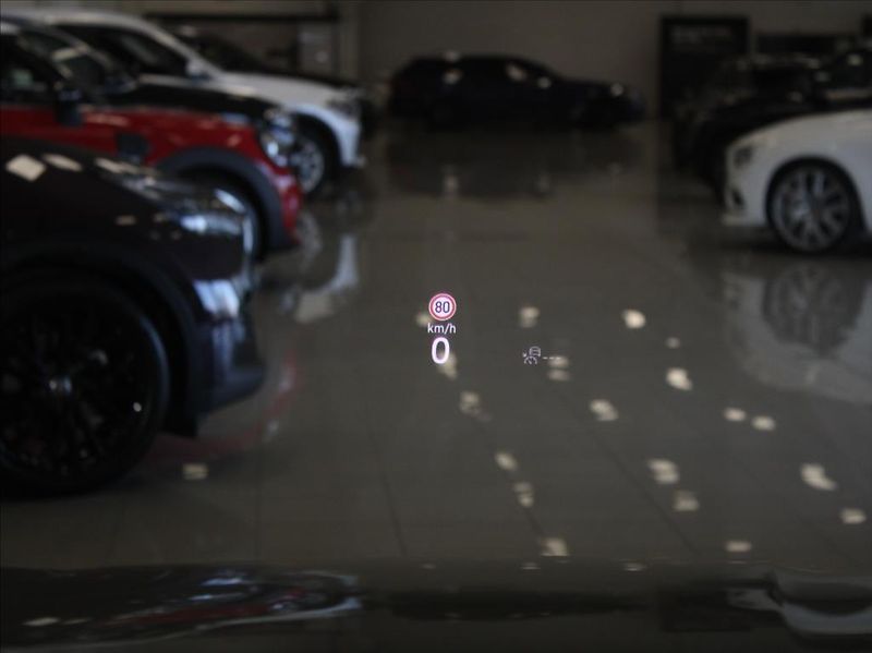 Škoda Kodiaq 2,0 TDi 4x4 Sportline 2xSady K - fotka 25 z 26