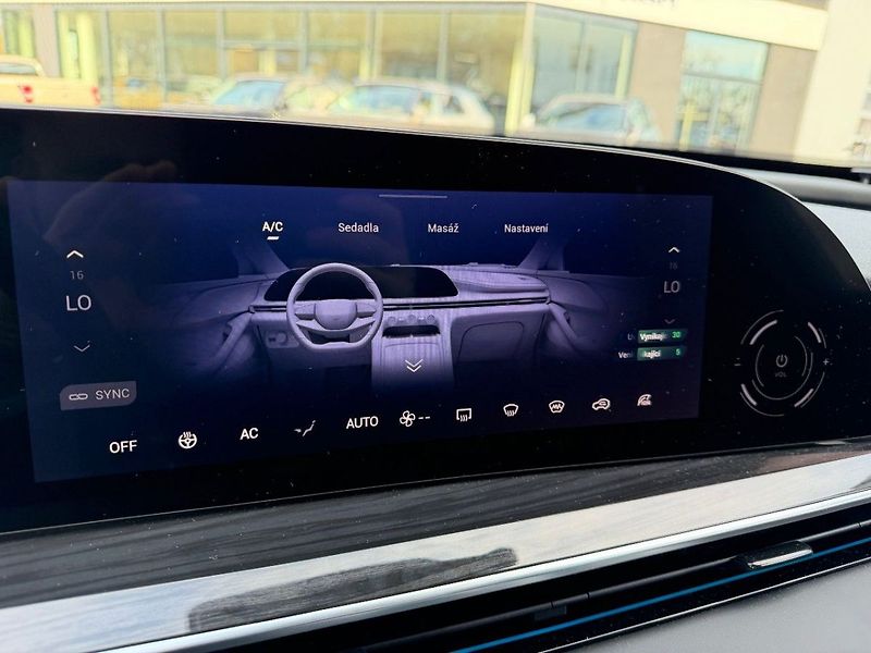 Omoda 9 Premium 1.5 PHEV AWD AT, REZER - fotka 21 z 33