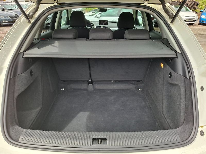 Audi Q3 (2012) 2.0TDI 130kW QUATTRO-S-TRONIC - fotka 32 z 39