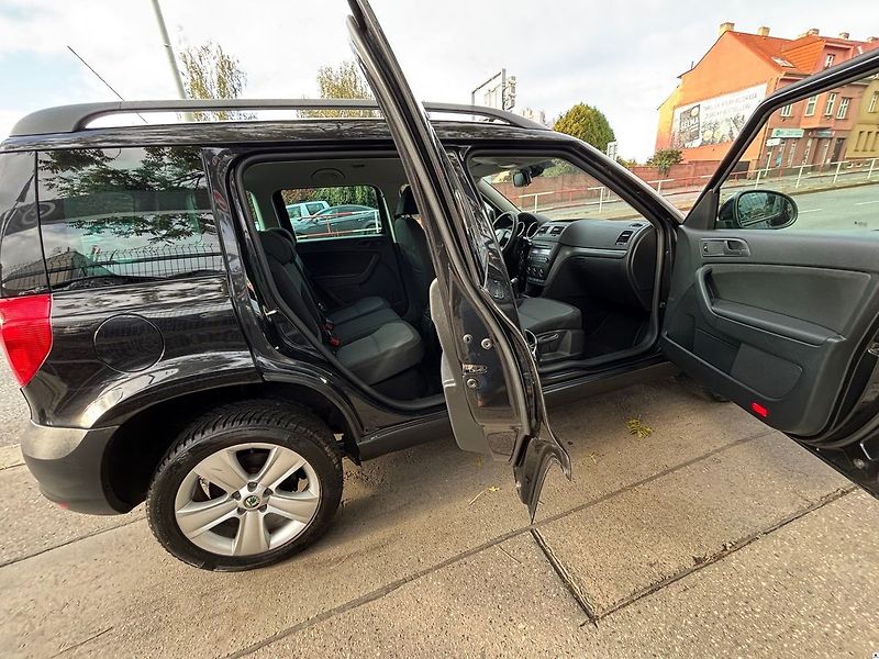Škoda Yeti 1.8TSi/2011/MAN6-TAŽNÉ.4X4 - fotka 22 z 47