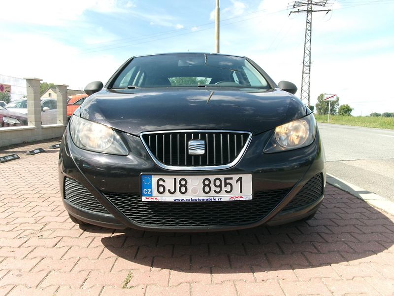 Seat Ibiza (2009) 1,4 16V KLIMA - fotka 3 z 27