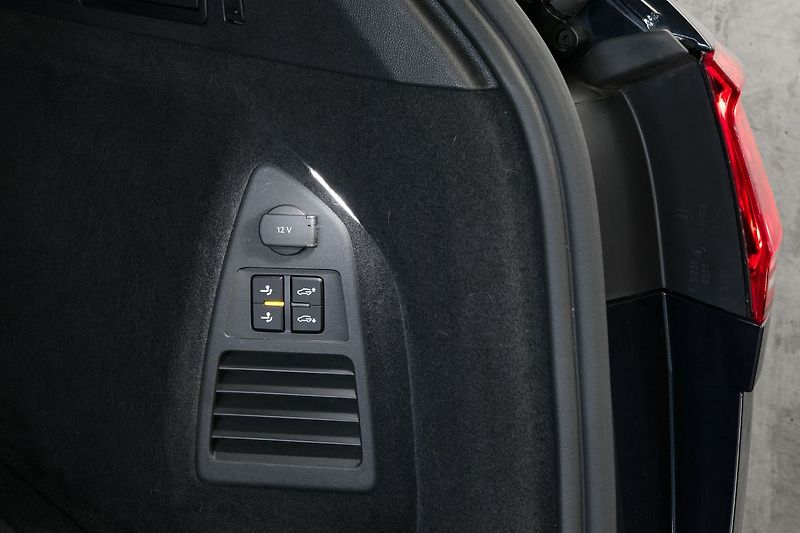 Volkswagen Touareg 3.0TDI 210kW Weba Tažné ZÁRUKA - fotka 42 z 46