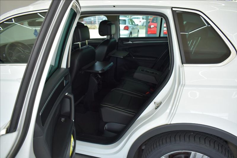 Volkswagen Tiguan 2,0 TDI, DSG,Head Up,Virtual, - fotka 12 z 55