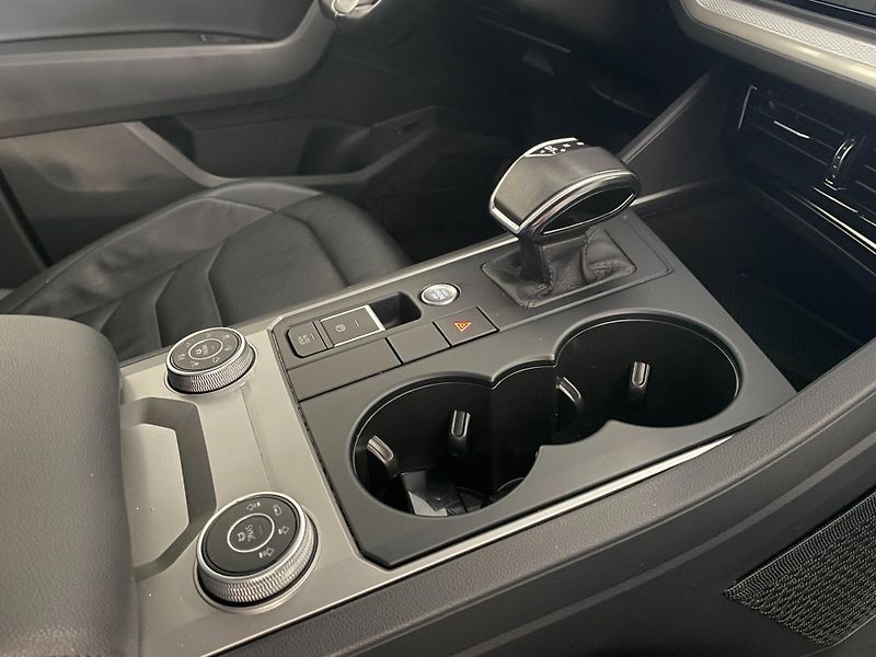 Volkswagen Touareg (2020) 3.0 TDI V6 170kW 4Motion - fotka 30 z 30
